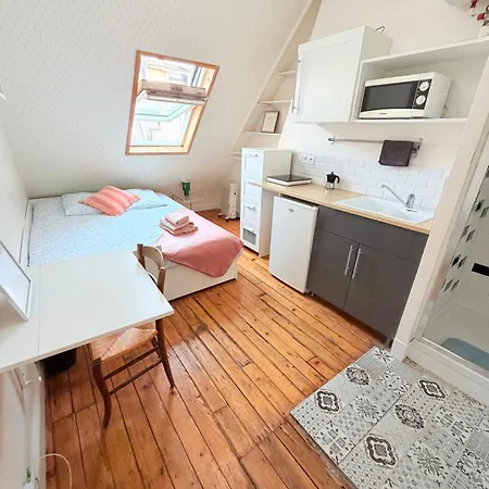 Homestay Place Economique 3 Min Arc De Triomphe