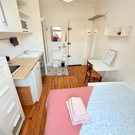 Place Economique 3 Min Arc De Triomphe Homestay